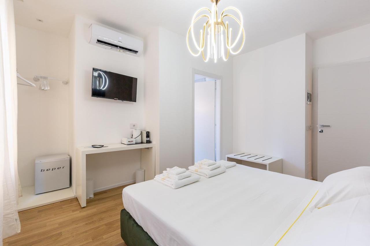 Hotel Almi Cagliari Esterno foto