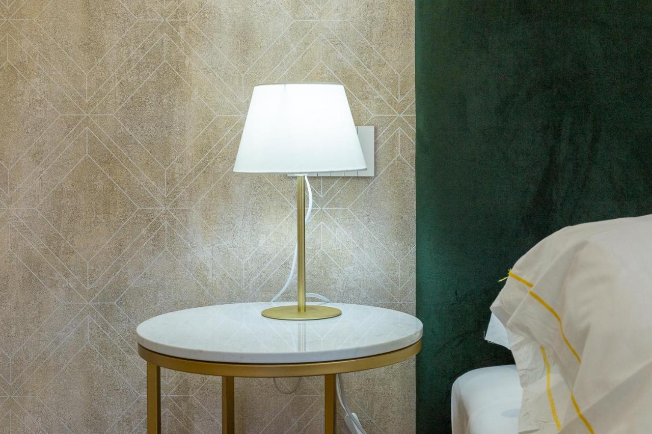 Hotel Almi Cagliari Esterno foto